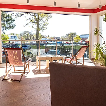 Seaside-strandhotel Hotel apartamentowy 3*